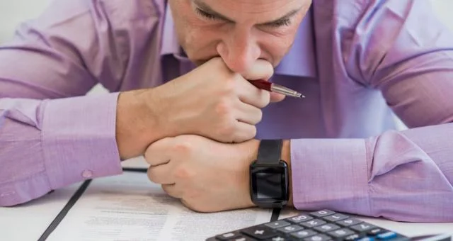 cómo mejorar el flujo de caja para pagar deudas empresariales
