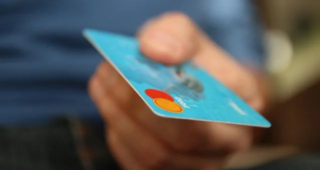 cómo evitar volver a endeudarse con tarjetas de crédito